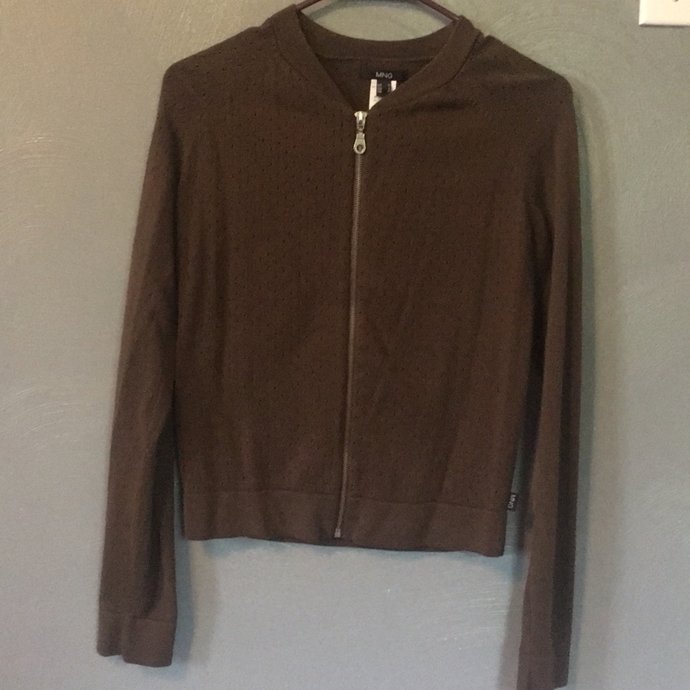 Zip up sweater